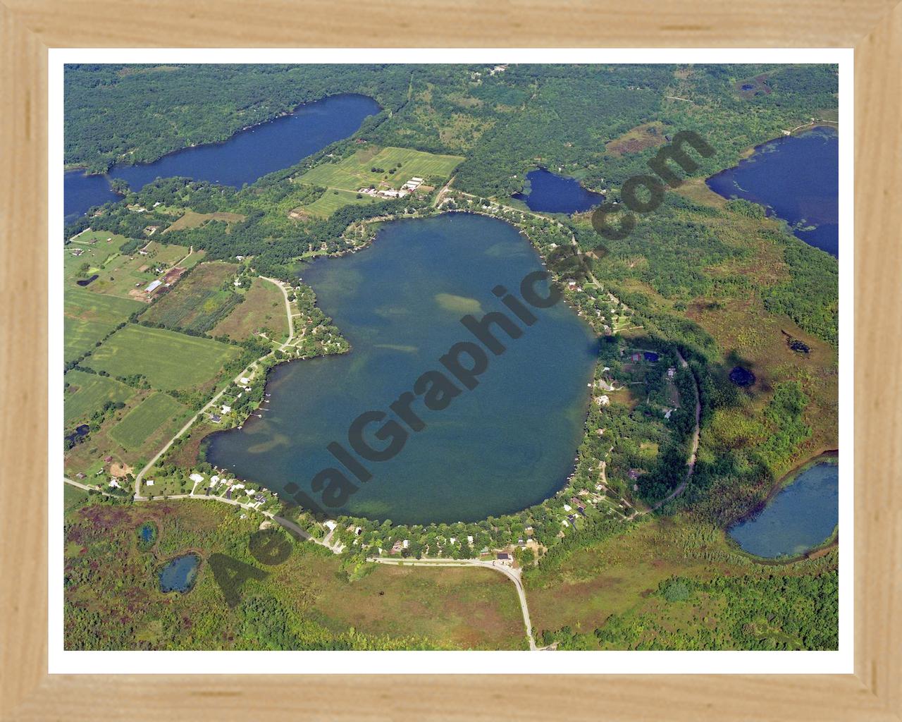 Aerial image of [5704] Cavanaugh Lake in Washtenaw, MI with Natural Wood frame