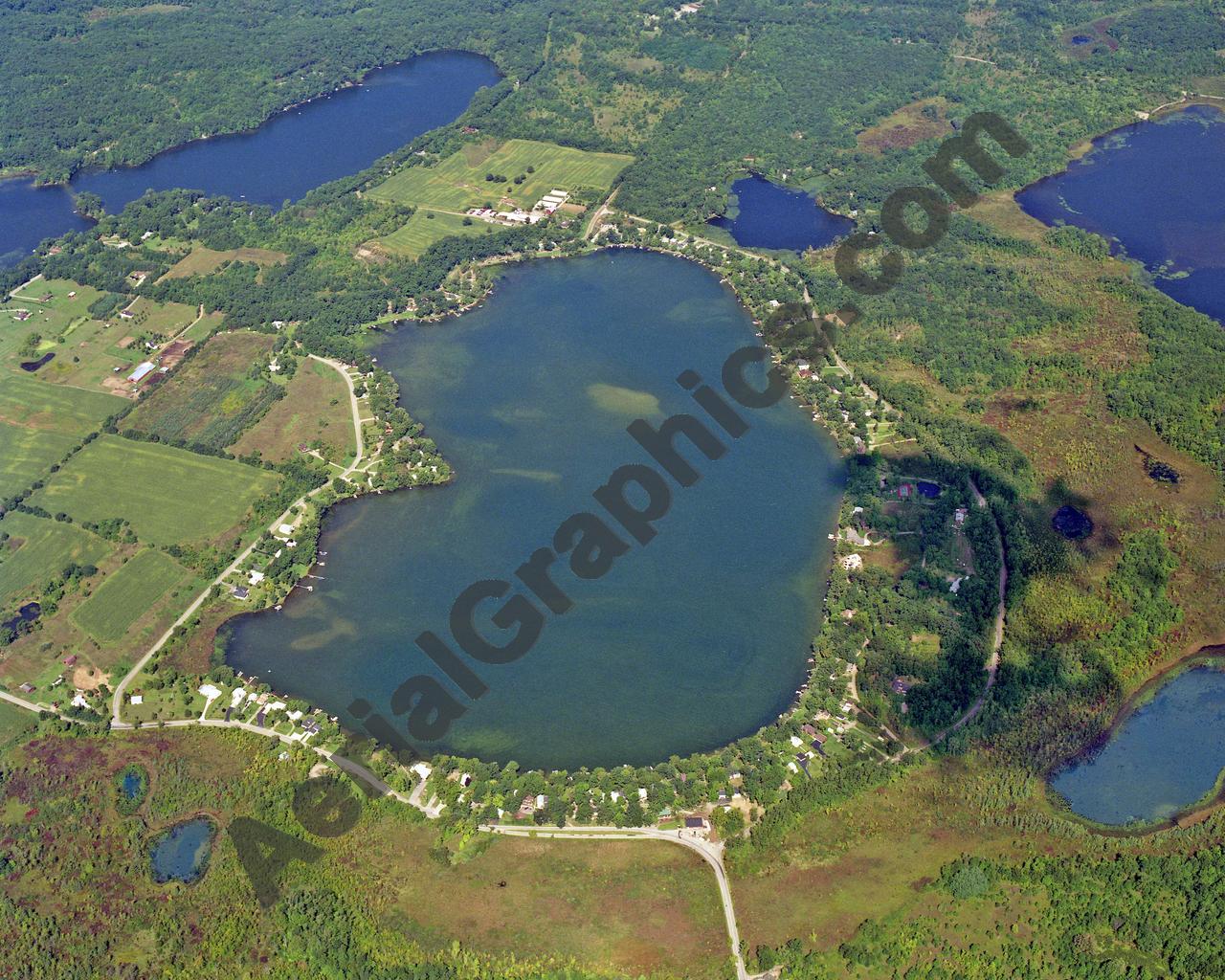 Aerial image of [5704] Cavanaugh Lake in Washtenaw, MI with Canvas Wrap frame