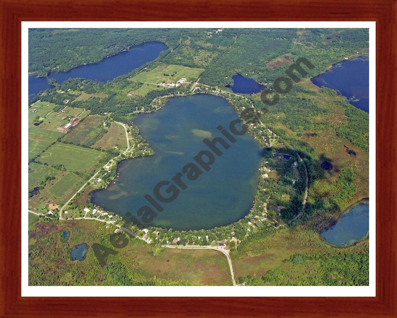 Aerial image of [5704] Cavanaugh Lake in Washtenaw, MI with Cherry Wood frame