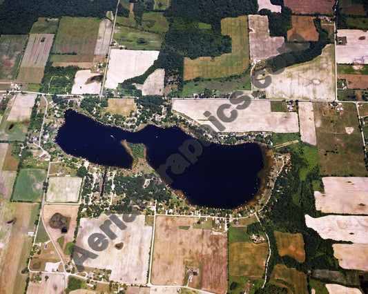 Aerial image of [5710] Bird Lake in Hillsdale, MI with No frame