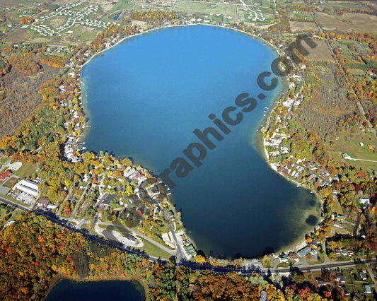 Aerial image of [5717] Bostwick Lake in Kent, MI with No frame