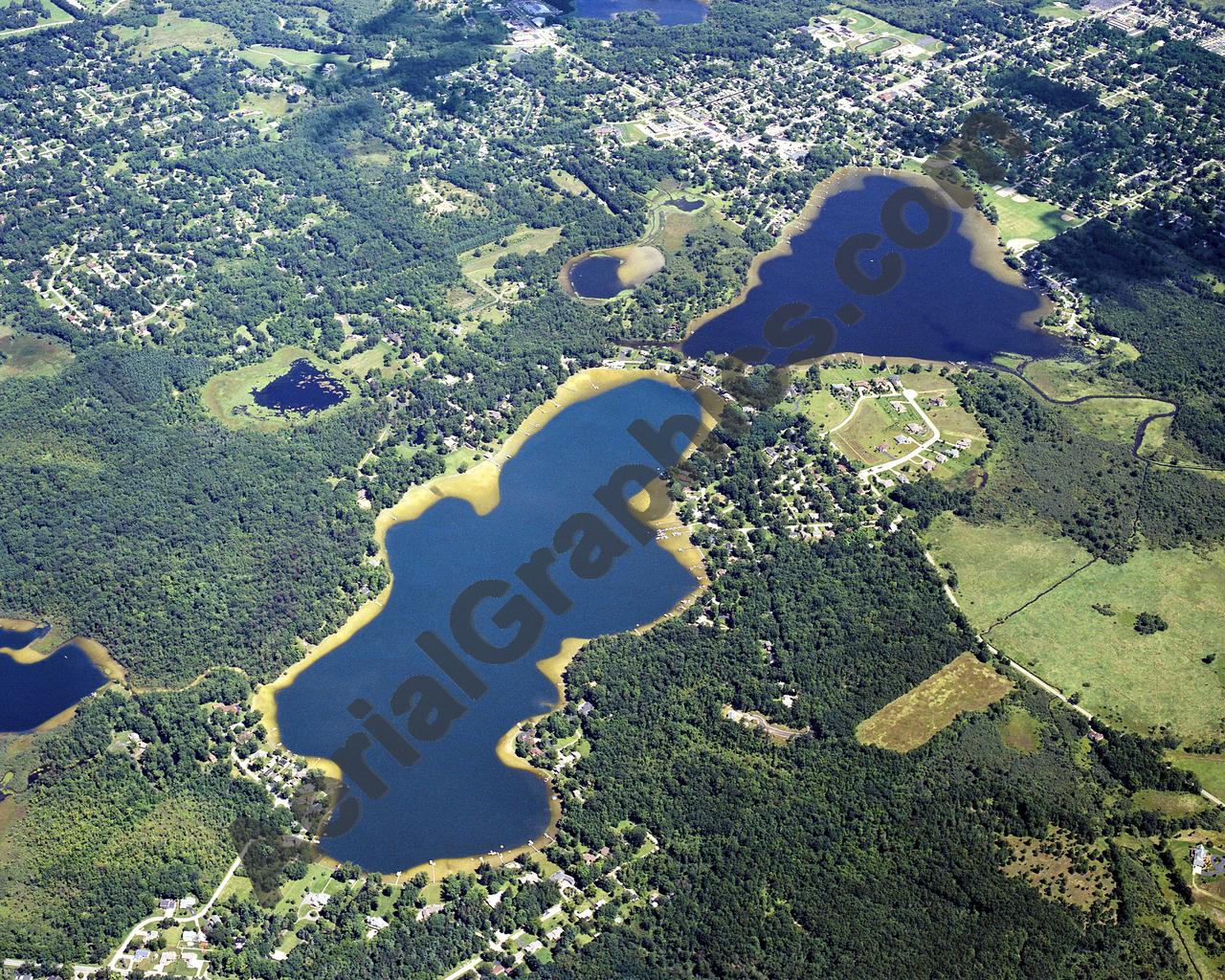 Aerial image of [5719] Brown Lake & Vandercook Lake in Jackson, Mi with Canvas Wrap frame