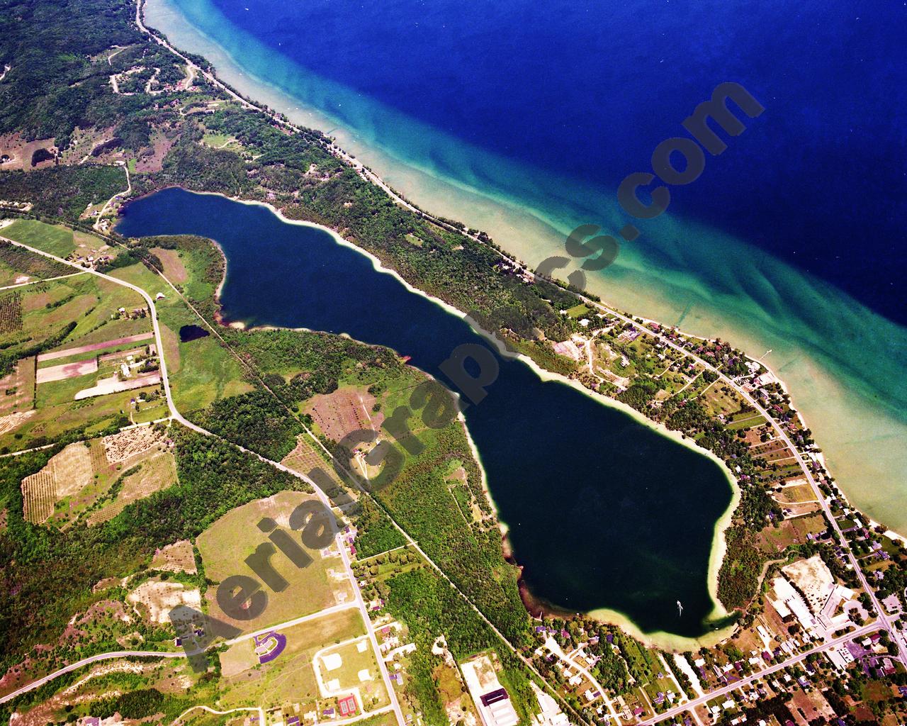 Aerial image of [5731] Cedar Lake in Leelanau, MI with No frame