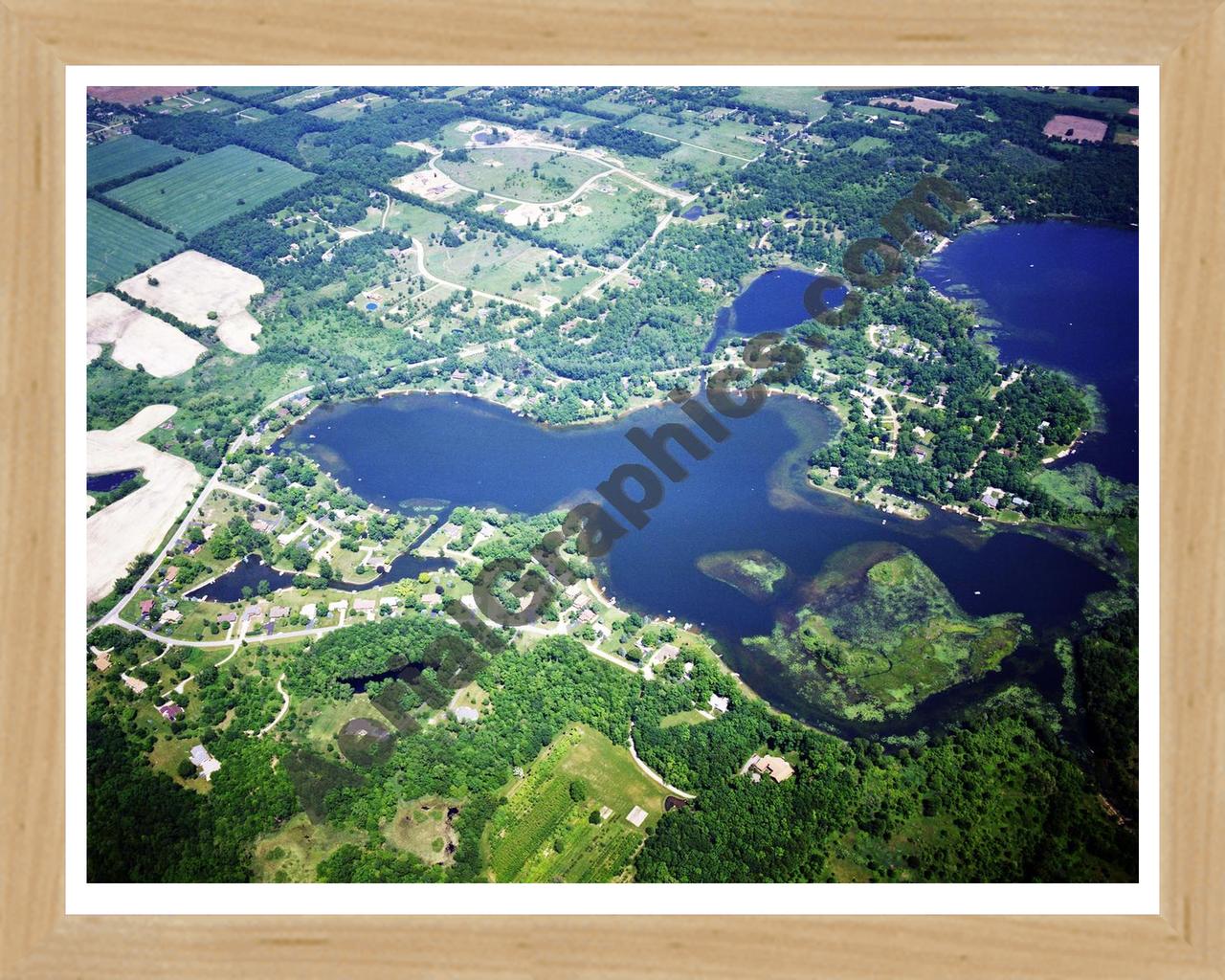 Aerial image of [5737] Coon Lake in Livingston, MI with Natural Wood frame