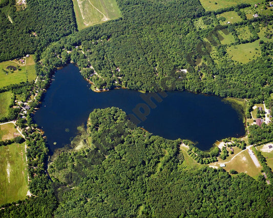 Aerial image of [5771] Fish Lake in Oakland, MI with No frame