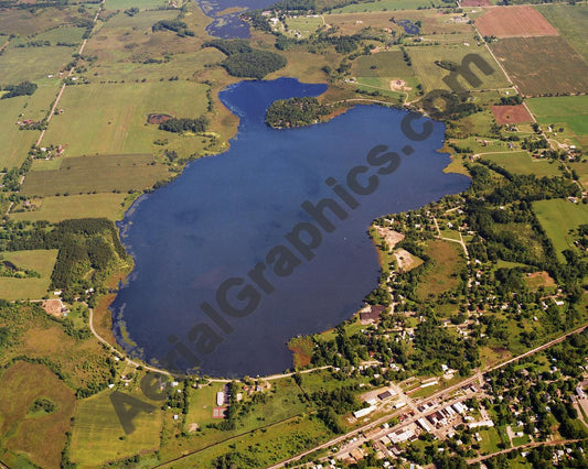 Aerial image of [5788] Grass Lake in Jackson, MI with No frame