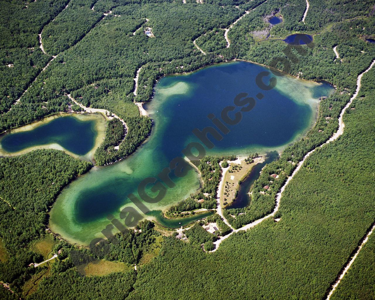 Aerial image of [5790] Guthrie in Otsego, MI with No frame