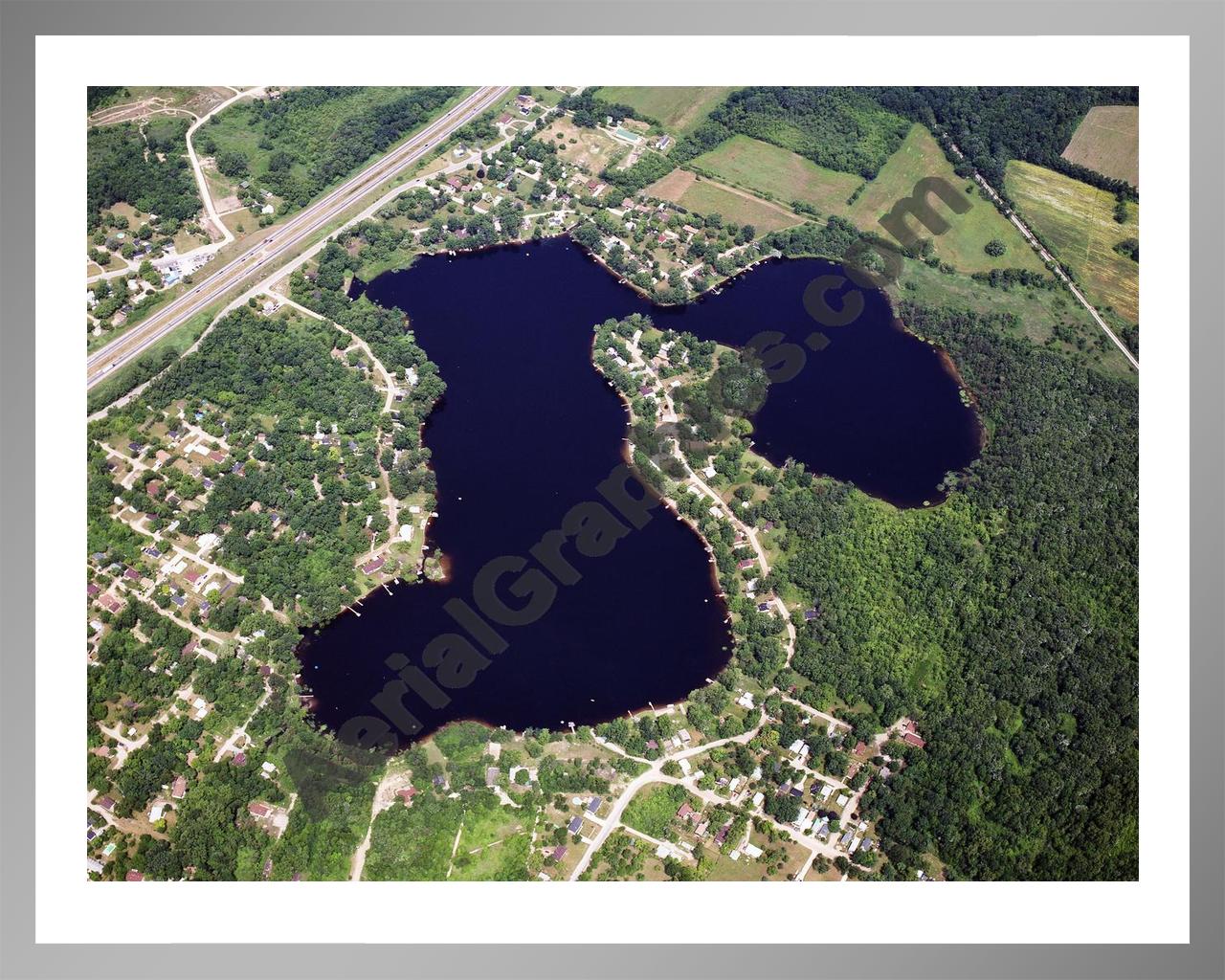 Aerial image of [5811] Horseshoe Lake in Washtenaw, MI with Silver Metal frame