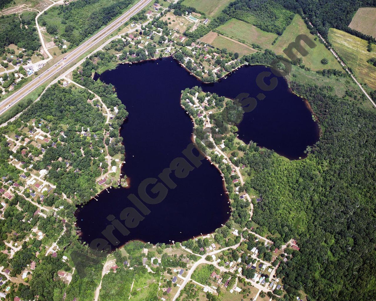 Horseshoe Lake in Washtenaw County, MI