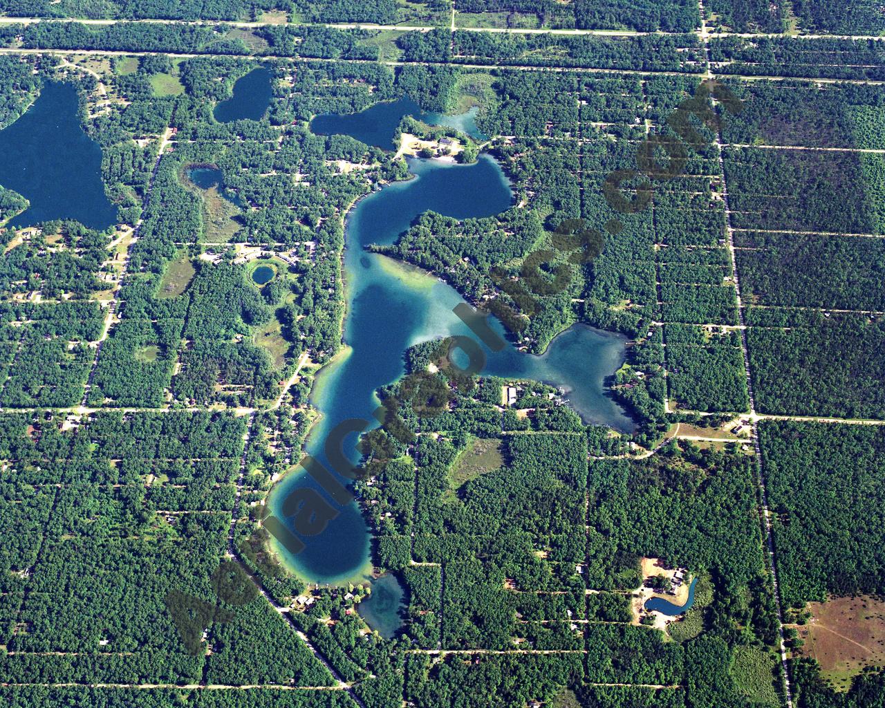 Aerial image of [5814] Idlewild Lake in Lake, MI with No frame