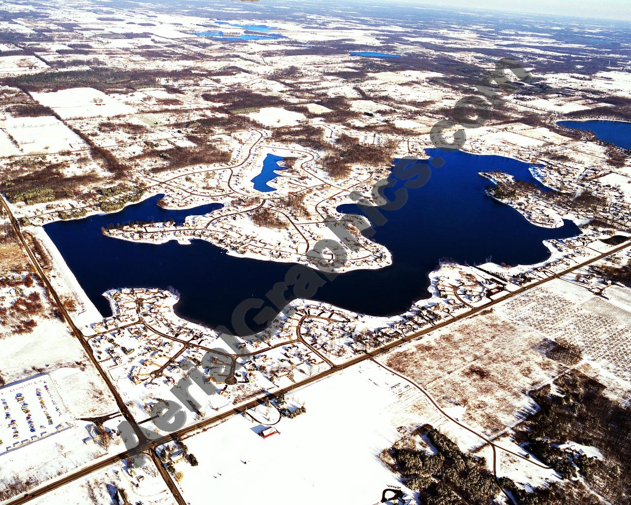 Aerial image of [5829] Lake Bella Vista in Kent, MI with No frame