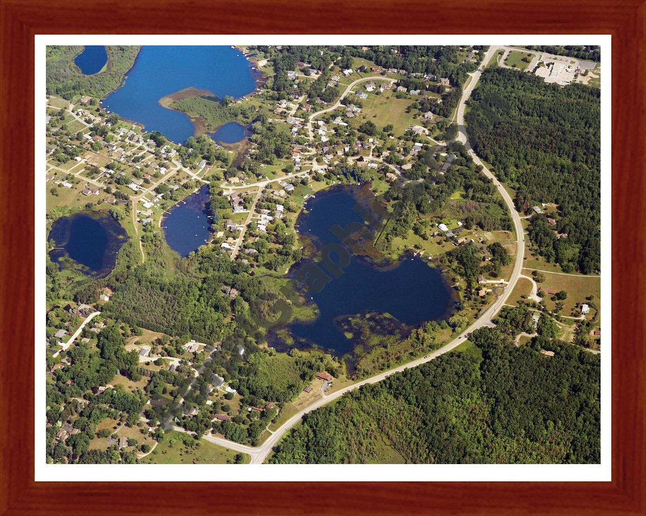 Aerial image of [5832] Leonard Lake in Oakland, MI with Cherry Wood frame