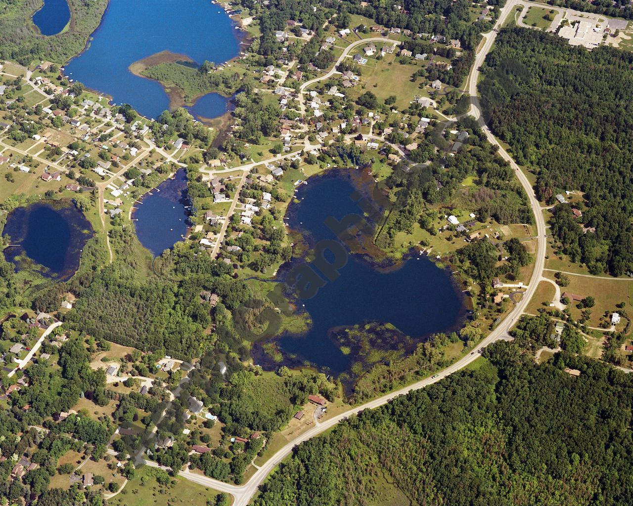 Aerial image of [5832] Leonard Lake in Oakland, MI with Canvas Wrap frame