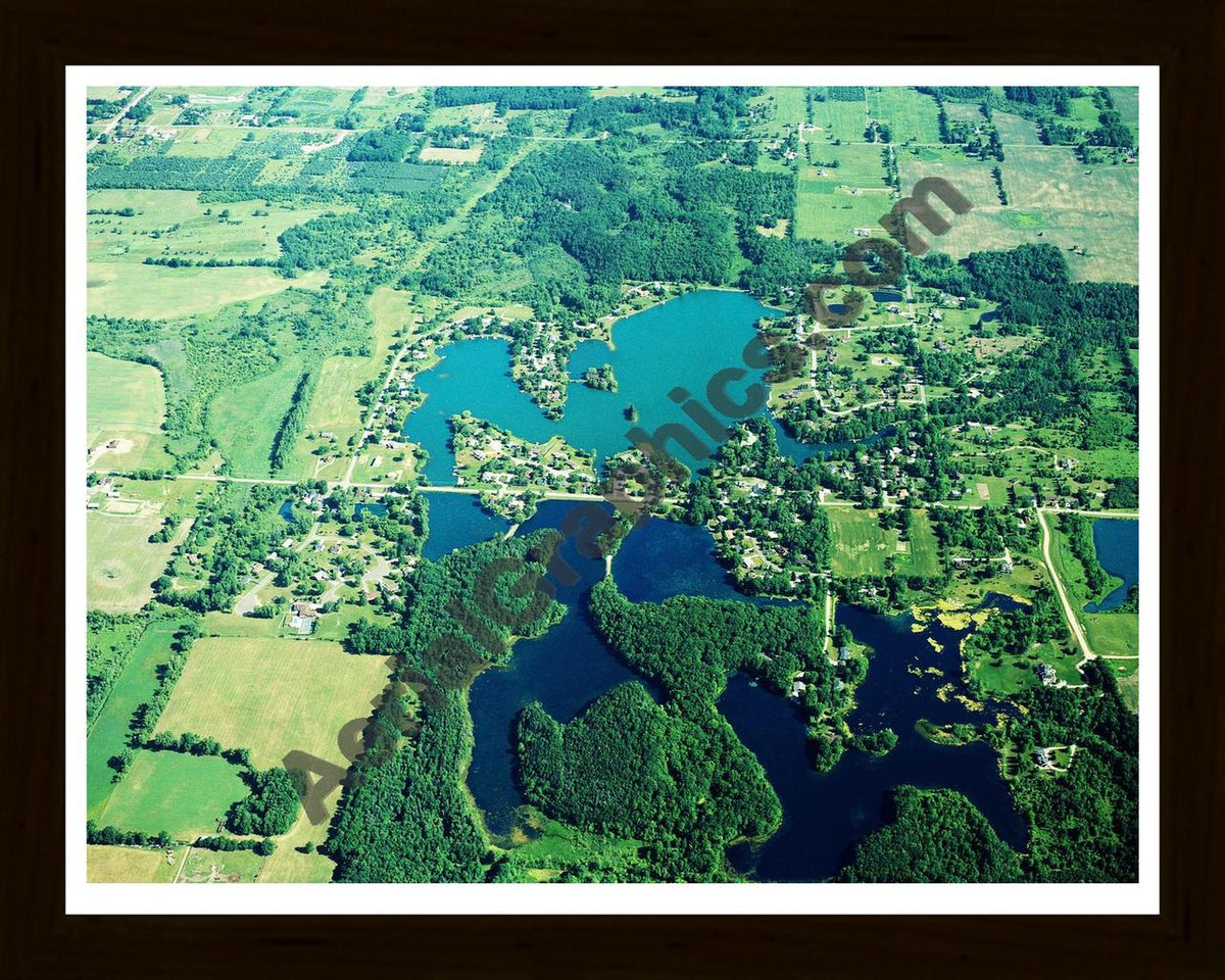 Aerial image of [5856] Manitou/Cummings Lakes in Shiawassee, MI with Black Wood frame