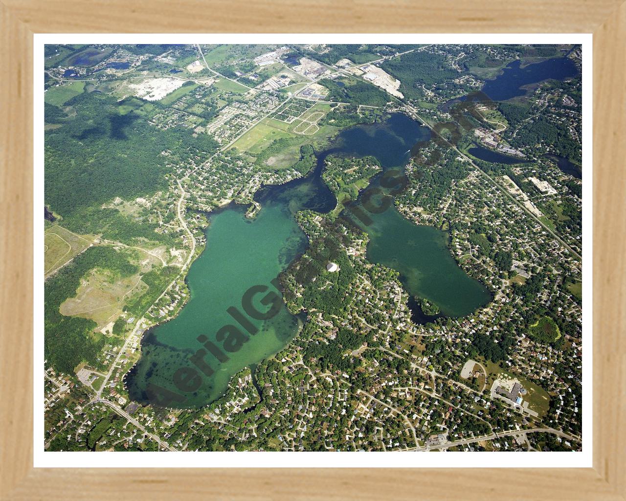 Aerial image of [5916] LOTUS LAKE/ MACEDAY LAKE in OAKLAND, MI with Natural Wood frame