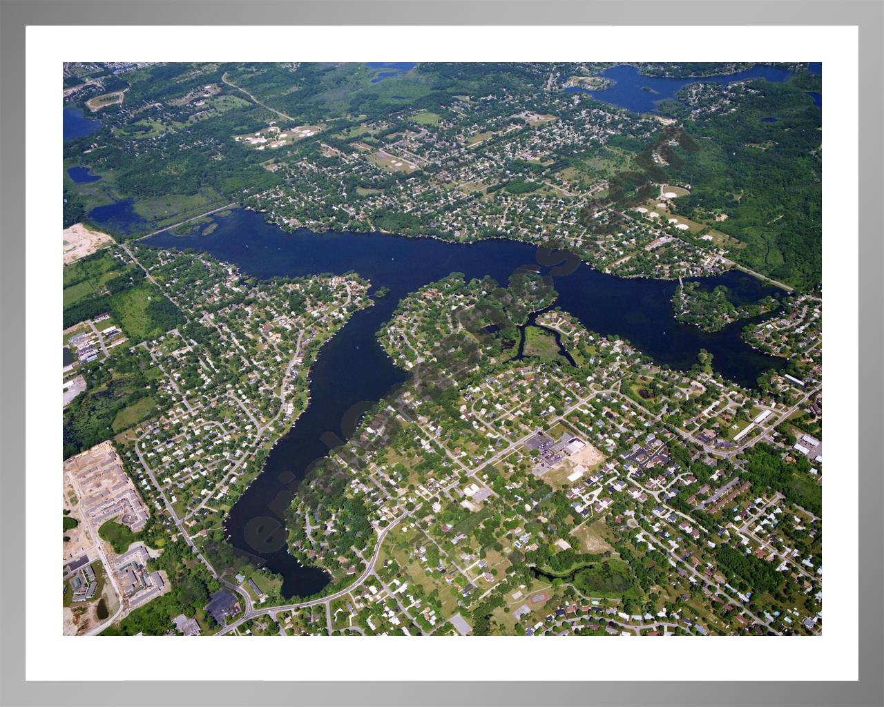 Aerial image of [5926] WOLVERINE LAKE in OAKLAND, MI with Silver Metal frame