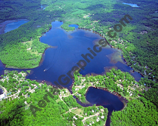 Aerial image of [614] Patterson Lake in Livingston, MI with No frame