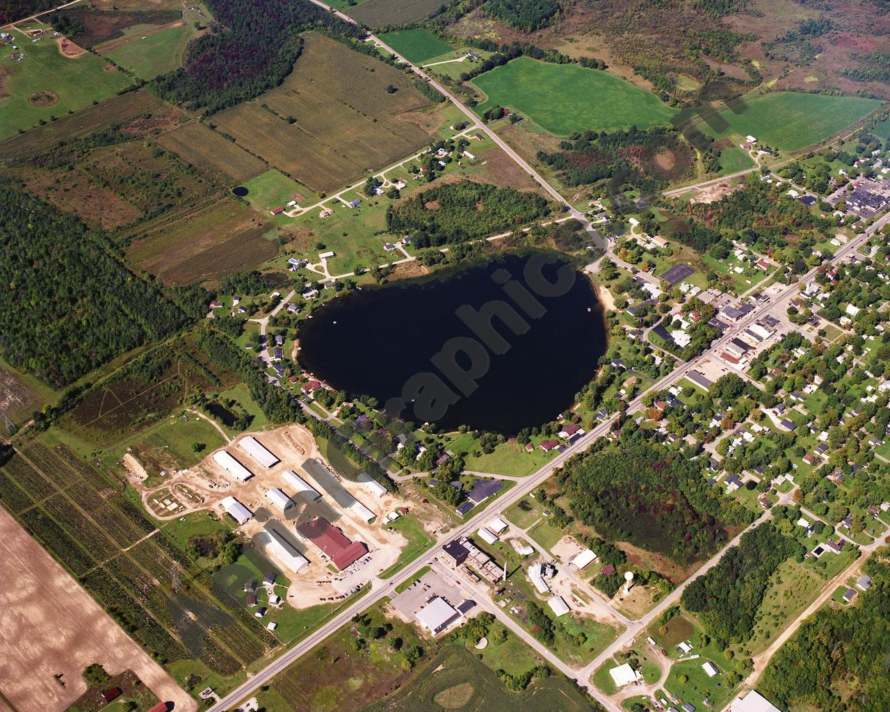 Aerial image of [619] Pearl Lake in Montcalm, MI with No frame