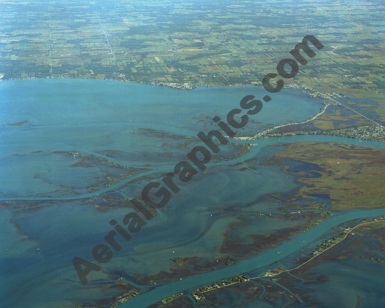 Aerial image of [907] Anchor Bay and Flats with Canvas Wrap frame