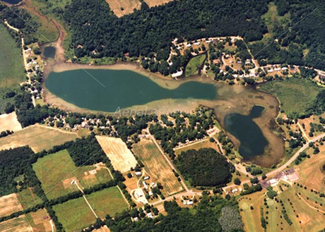 Swains Lake in Jackson County, Michigan