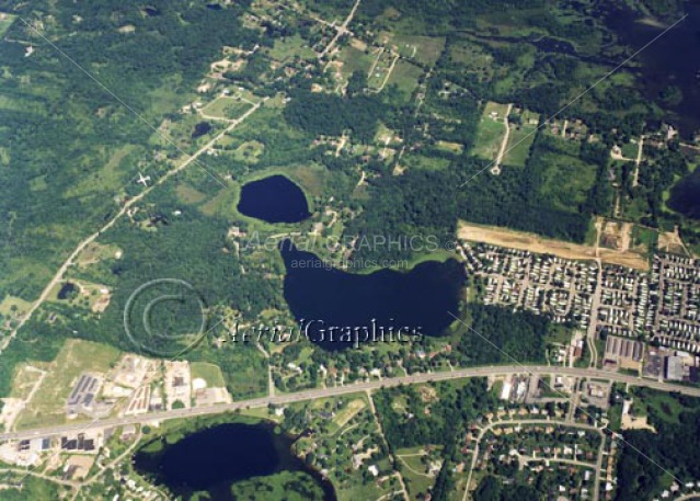 Cranberry Lake in Oakland County, Michigan