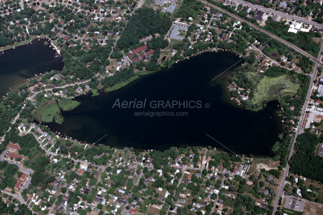 Scott Lake in Oakland County, Michigan